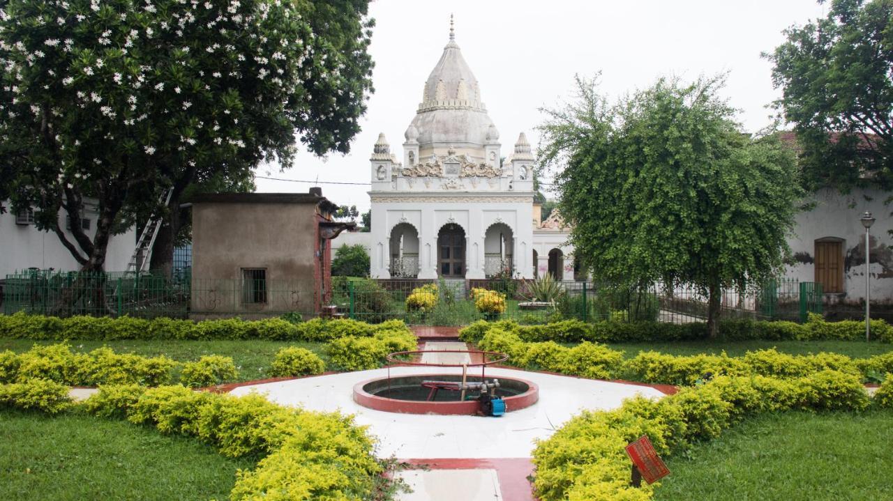 Hotel Cossimbazar Palace Of The Roys Extérieur photo